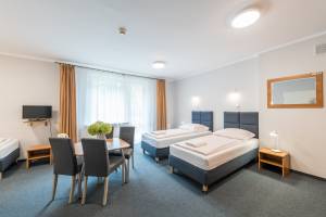 Hotel Maraton**