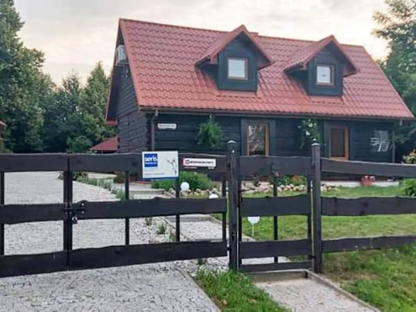 Siedlisko ,,Zenówka'' Barbara i Leszek Kowalscy Siedlisko ,,Zenówka'' Barbara i Leszek Kowalscy