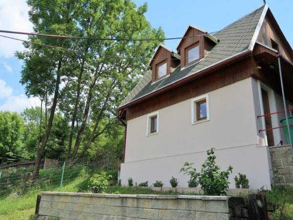 Wakacyjne domy pod Kubínskou hoľou Wakacyjne domy pod Kubínskou hoľou