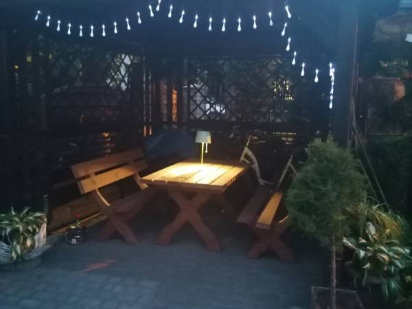 Pod Kasztanami Pod Kasztanami
