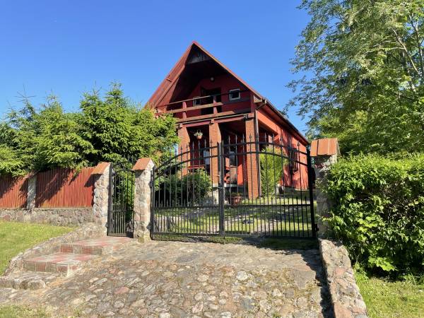 Domek nad jeziorem Domek nad jeziorem