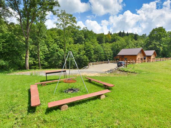 Zagroda nad Rzeką Zagroda nad Rzeką