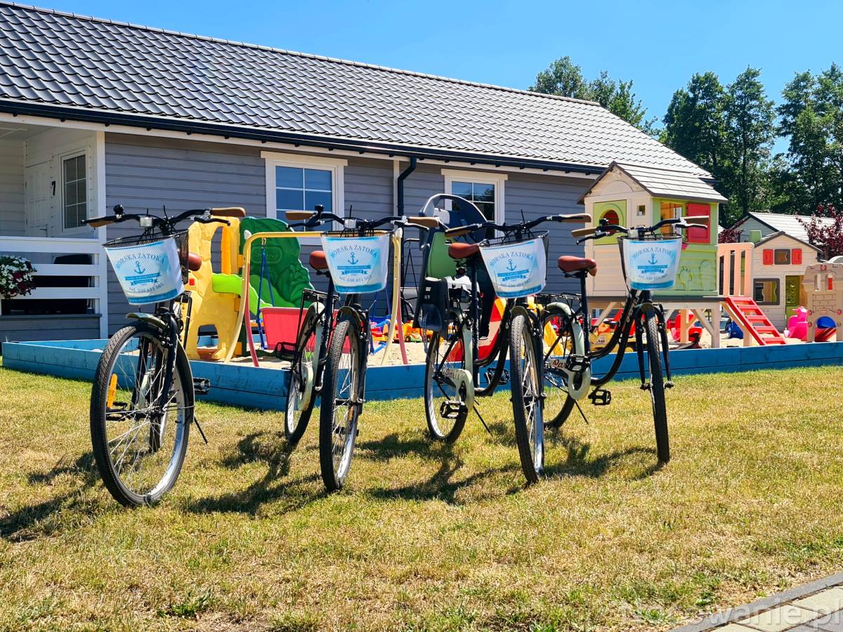 MAJÓWKA nad morzem 29.04 - 6.05 Domki apartamentowe Dąbki