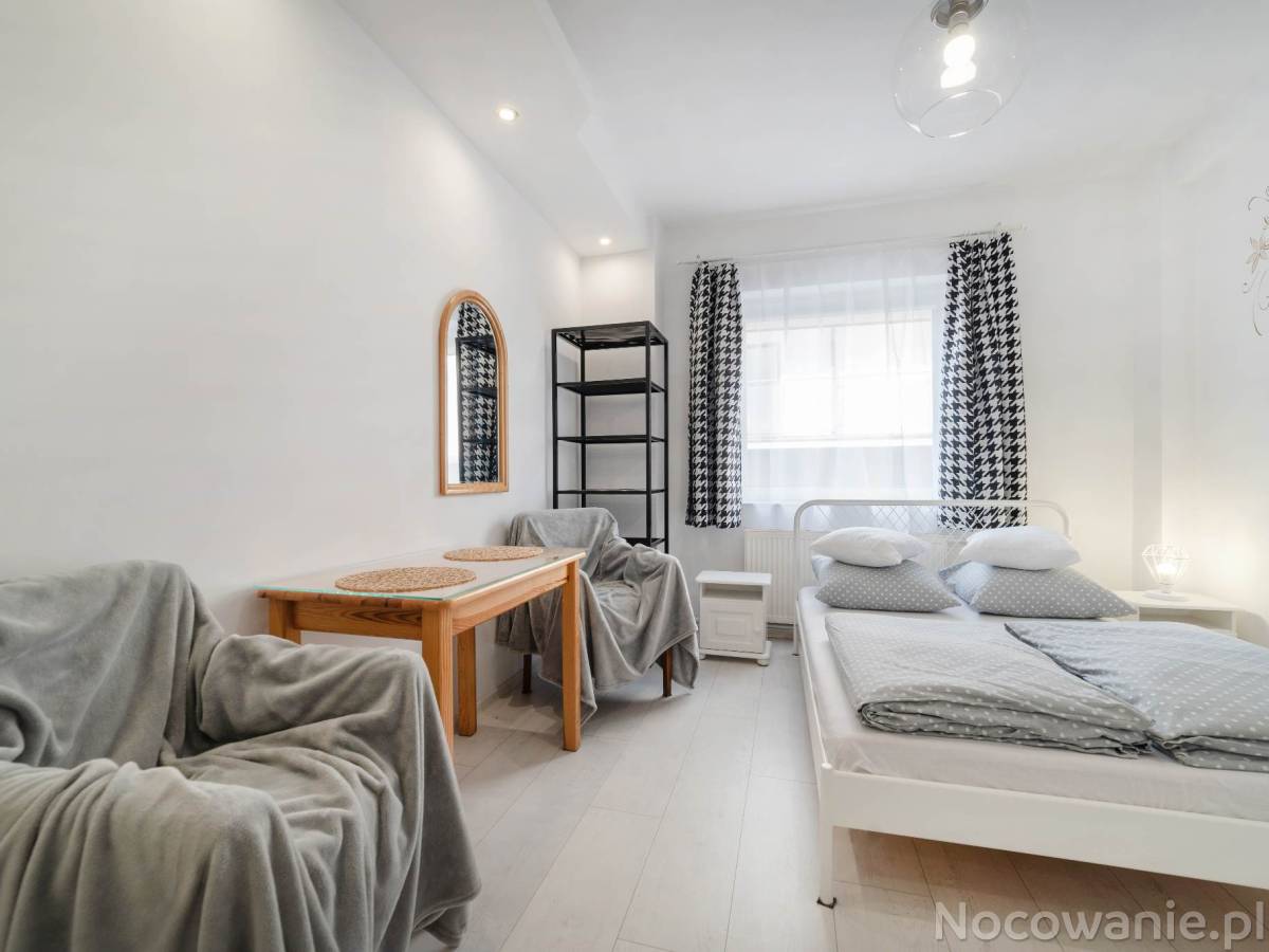 Pokoje i apartamenty Laguna