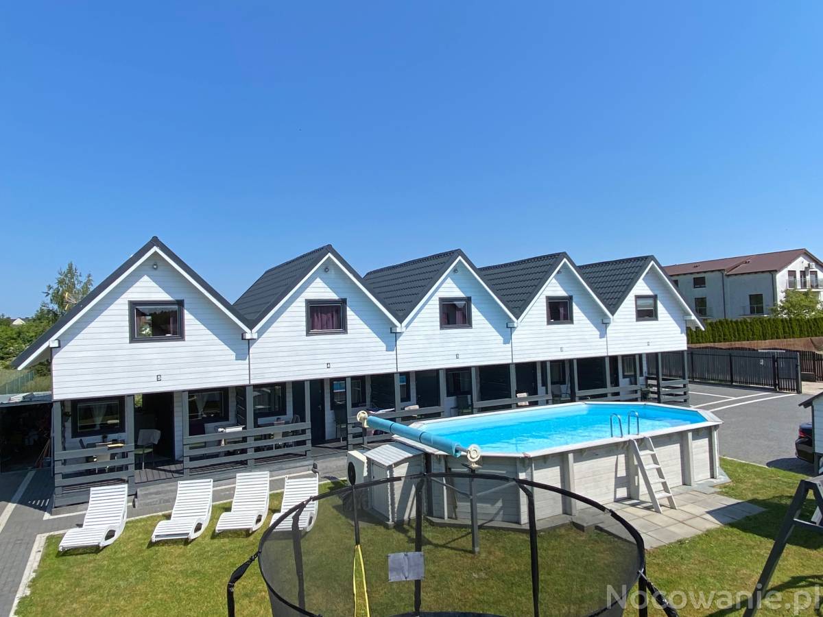 Domki Nadia z basenem