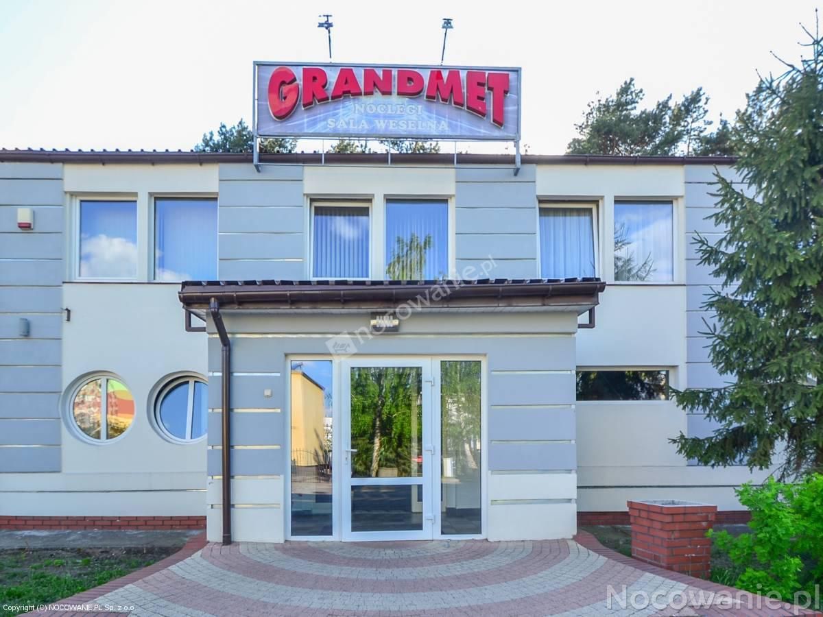 Noclegi Grandmet