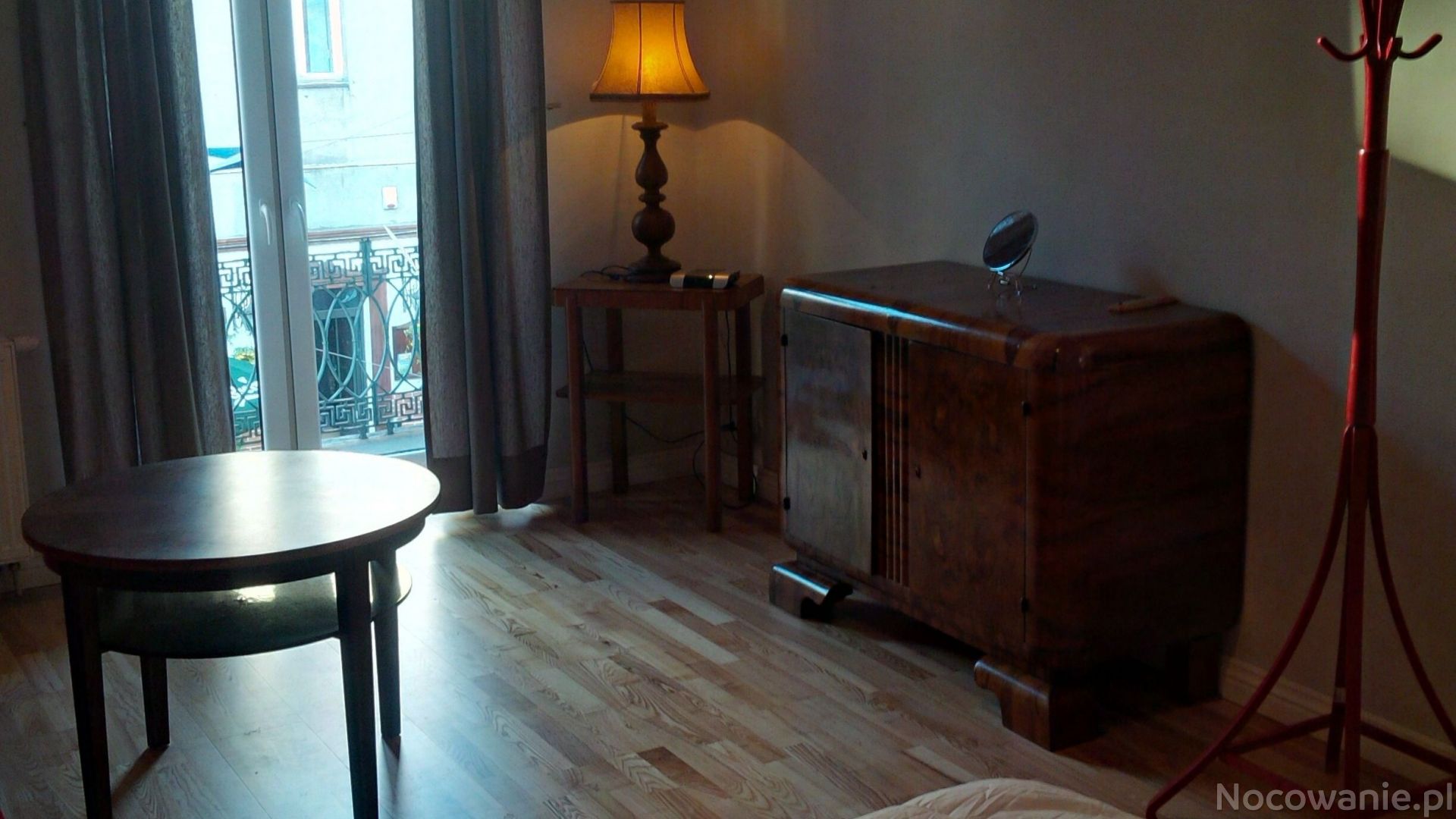 Apartament Cafe Belg 