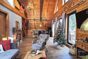 "Jodłowe Izby" Domki & Pokoje