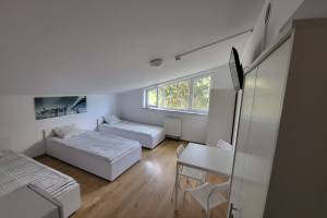 Pokoje pracownicze na Zielonej 