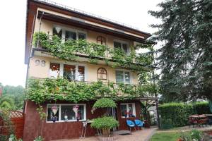 Chomiczówka - Dom wczasowy