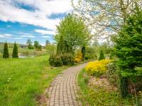 Park z miejscem do grillowania w Jazowsku