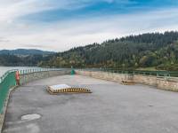 Zapora wodna na Jeziorze Czorsztyńskim