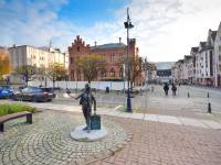 Pomnik Turystki w Kołobrzegu