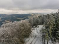 Góra Modyń z wieżą widokową