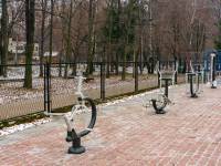 Stadion LKS Porąbka i siłownia zewnętrzna