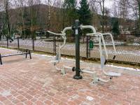 Stadion LKS Porąbka i siłownia zewnętrzna