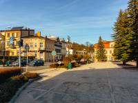 Rynek w Suchej Beskidzkiej