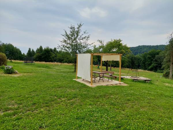 Mała zmiana przy miejscu na ognisko