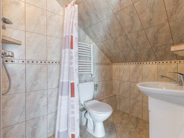  łazienka w pokoju nr 4