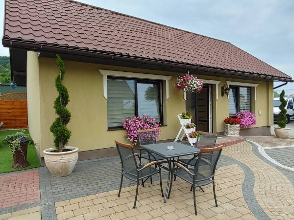 Pokoje Gościnne i Noclegi Pracownicze 