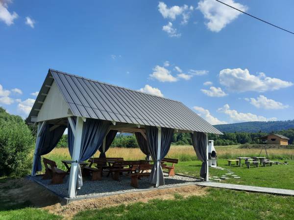 Bieszczadzka SielAnka - Domki Całoroczne