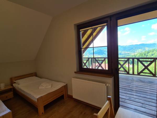 Pokój z wyjściem na taras