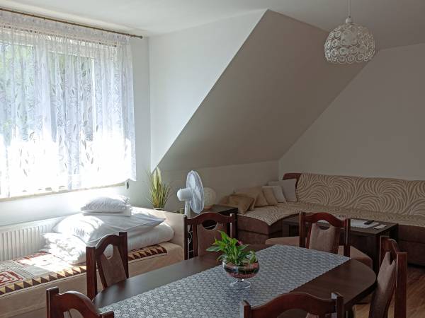 Dom Wakacyjny Gajówka z ogrodem na wyłączność