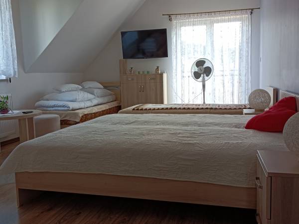 Dom Wakacyjny Gajówka z ogrodem na wyłączność