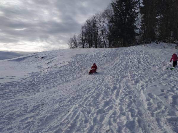  górka do jazdy na sankach