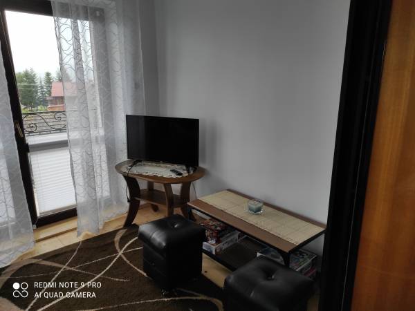 Pokój lewy - wyjście na balkon