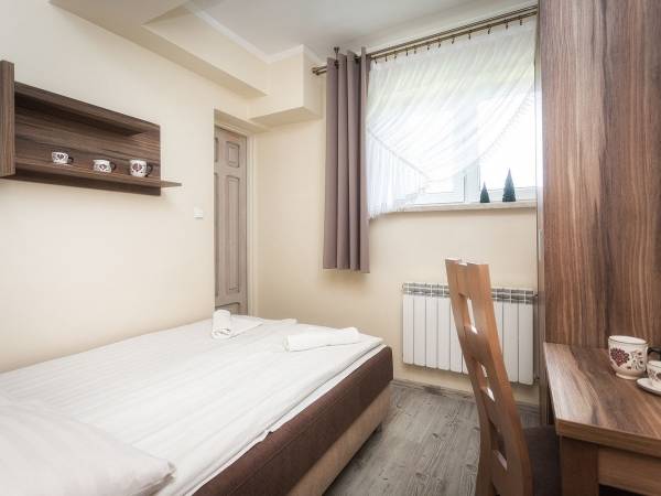 Dom Wczasowy - Pod Reglami