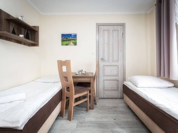 Dom Wczasowy - Pod Reglami