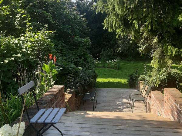 schody do dolnego ogrodu