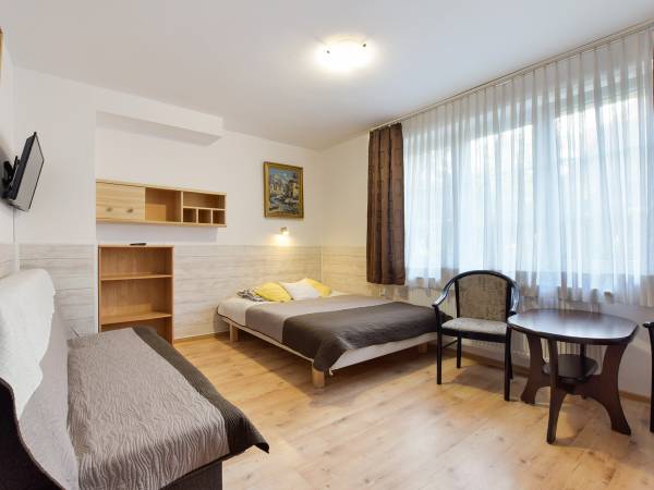 Pokój 3/4os. na 1 piętrze nr.11 