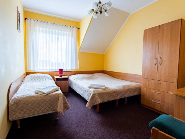 Pok. 2-os. z dostawką