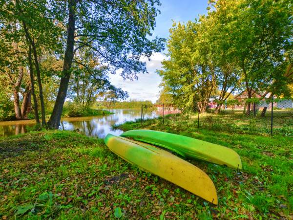 Agroturystyka Domki Nad Rzeką Bałtów Kajaki, Rowery, Basen, JACUZZI 