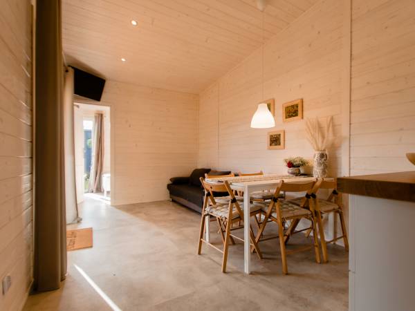 Folwarczna 6 - Domki całoroczne przy lesie, Zwierzyniec-Roztocze.