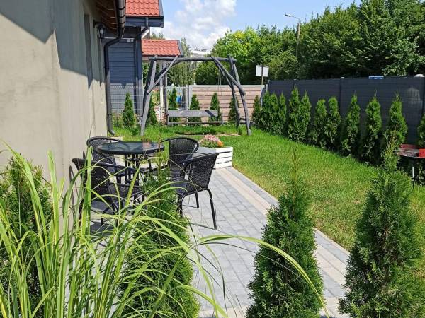 Domki pod katalpami Mikołajki