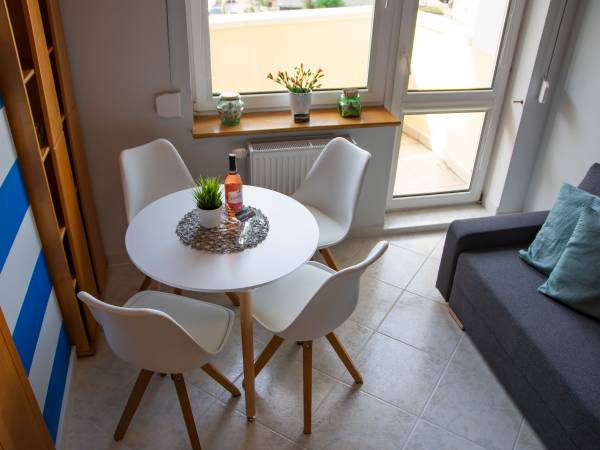 Apartamenty i pokoje gościnne Morze-Kwatery