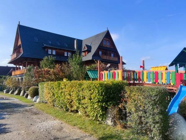 Willa Modrzewiowy Dwór