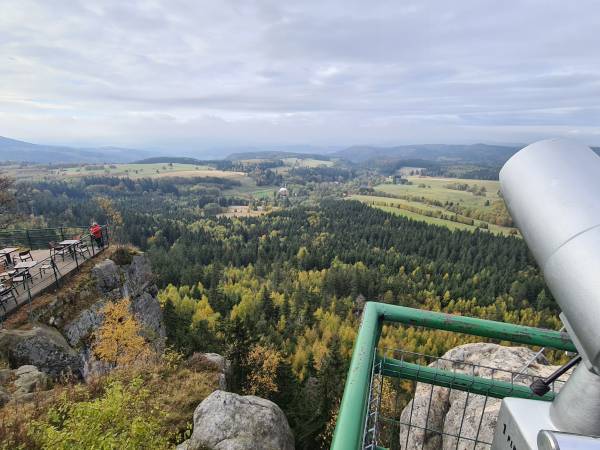 WIDOK Z TARASU NA SZCZELIŃCU