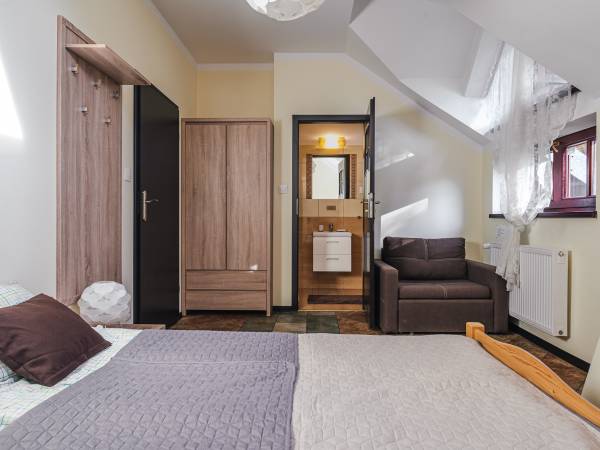 Pokoje Gościnne Przy Altanie