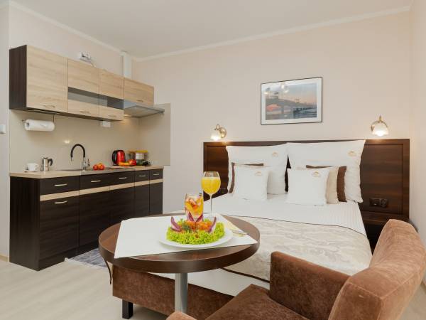 Pokój z aneksem kuchennym