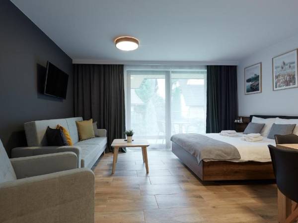 Tatra Square Apartments