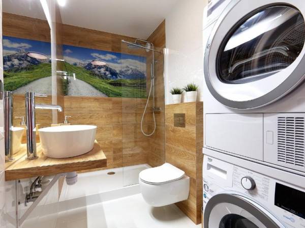 Tatra Square Apartments