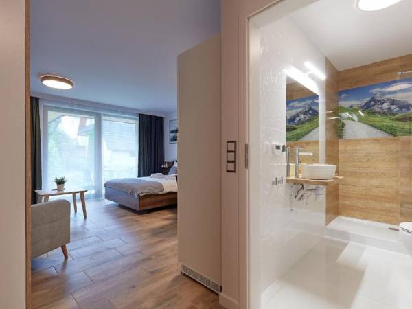 Tatra Square Apartments