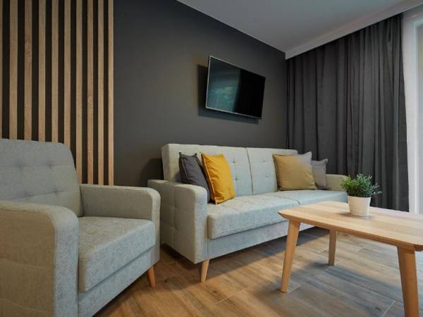 Tatra Square Apartments