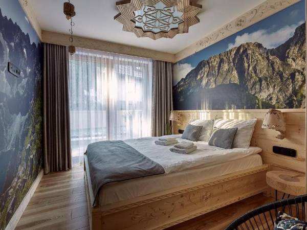 Tatra Square Apartments