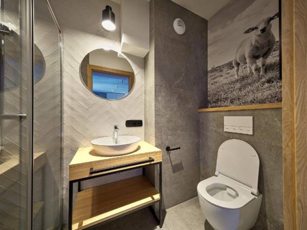 Tatra Square Apartments