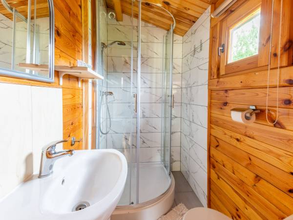 Domki Karmazynowy Raj 